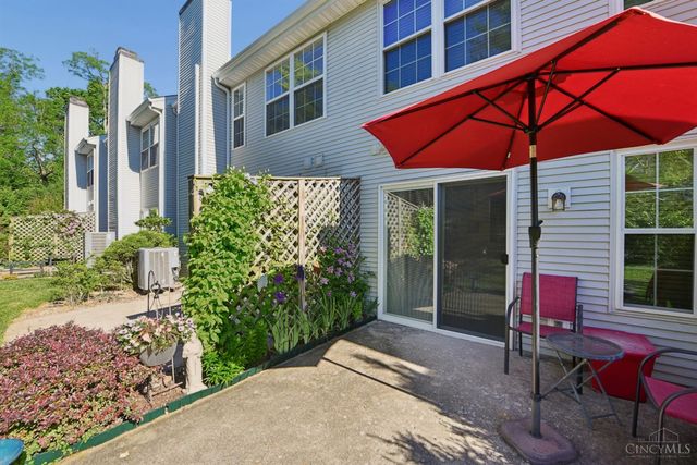 1123 Wittshire Lane, Cincinnati, OH 45255