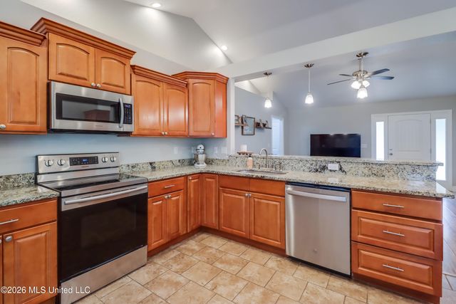 19521 Stewart Street, Saucier, MS 39574