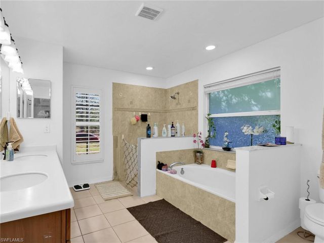 1421 Canton AVE, Lehigh Acres, FL 33972