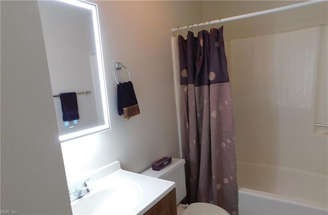 1050 Commonwealth PL, Virginia Beach, VA 23464