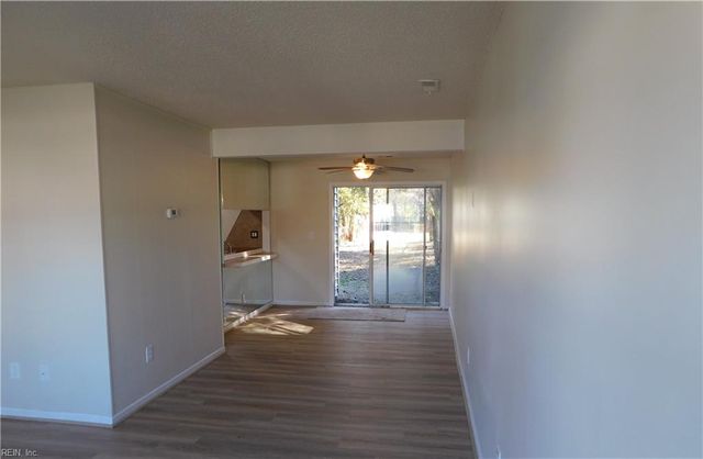 1050 Commonwealth PL, Virginia Beach, VA 23464