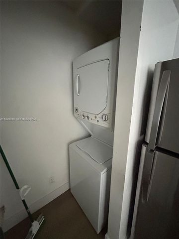 770 Claughton Island Dr 2109, Miami, FL 33131