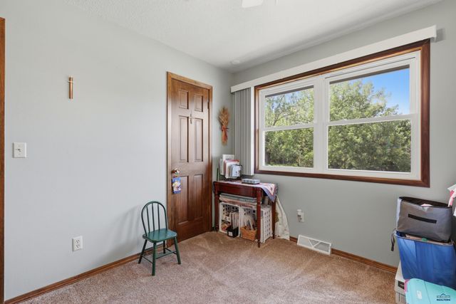 3104 PARK DR, Rapid City, SD 57702