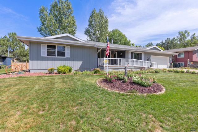3104 PARK DR, Rapid City, SD 57702