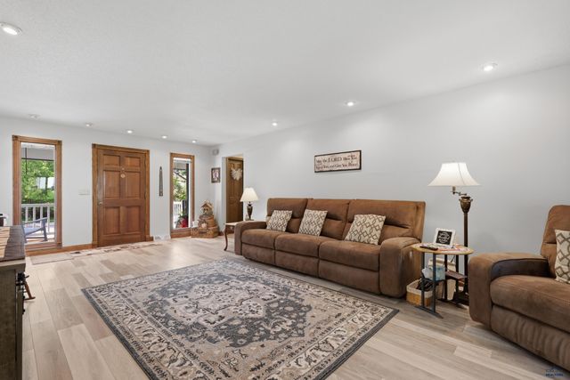 3104 PARK DR, Rapid City, SD 57702