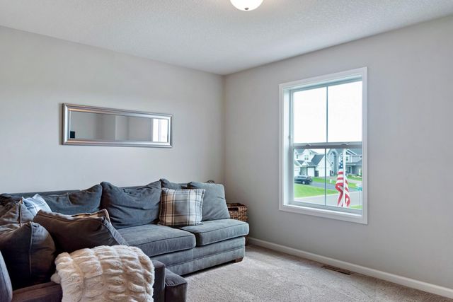 20674 Hamlet Avenue N, Forest Lake, MN 55025