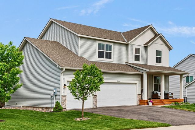 20674 Hamlet Avenue N, Forest Lake, MN 55025