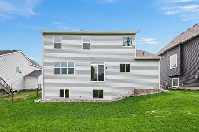 20674 Hamlet Avenue N, Forest Lake, MN 55025