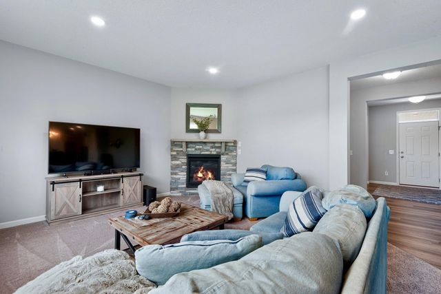 20674 Hamlet Avenue N, Forest Lake, MN 55025