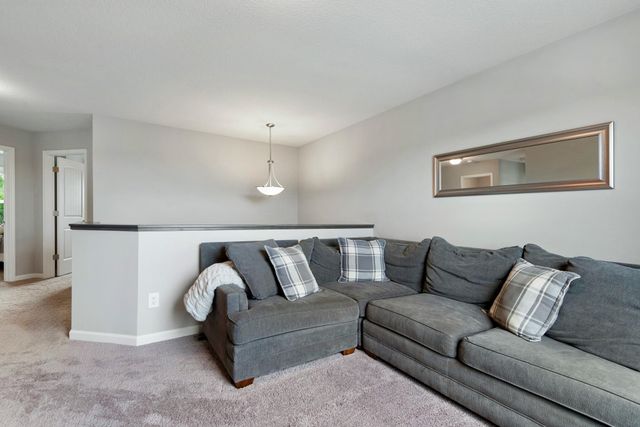 20674 Hamlet Avenue N, Forest Lake, MN 55025