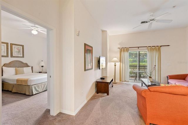 602 GRAN BAHAMA BOULEVARD 602, Davenport, FL 33897