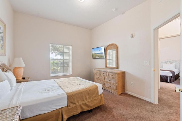 602 GRAN BAHAMA BOULEVARD 602, Davenport, FL 33897