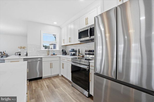 1647 4TH ST, Bethlehem, PA 18020