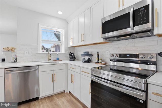 1647 4TH ST, Bethlehem, PA 18020