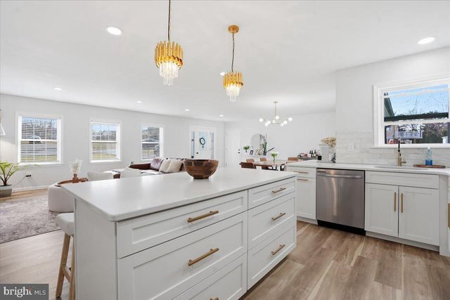 1647 4TH ST, Bethlehem, PA 18020