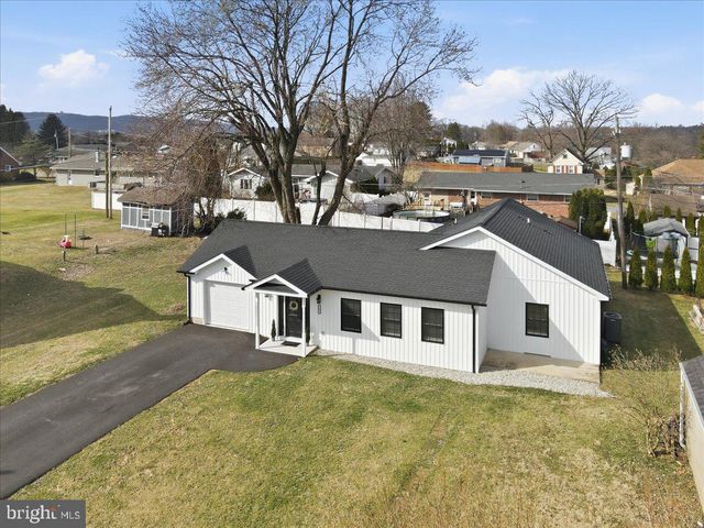 1647 4TH ST, Bethlehem, PA 18020
