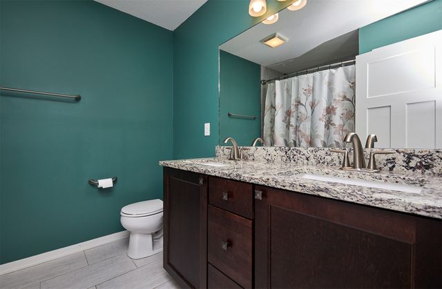 9019 Cody Drive, West Des Moines, IA 50266