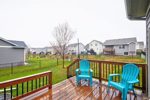 9019 Cody Drive, West Des Moines, IA 50266