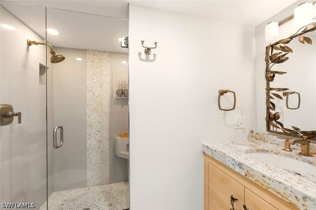 250 W Park Shore DR 101, Naples, FL 34103
