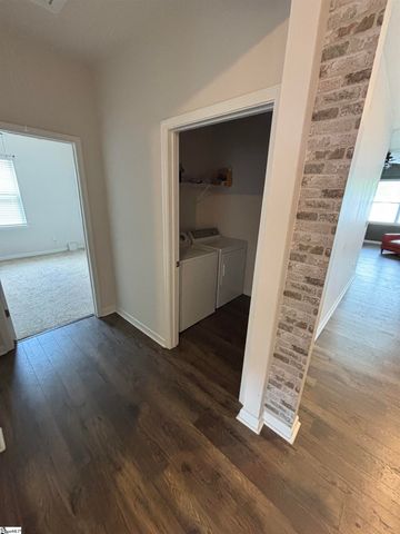 63 Oak Edge Lane, Greer, SC 29651