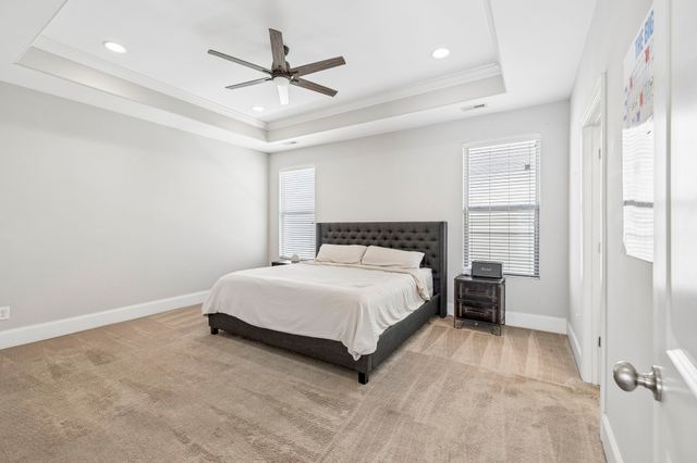 1649 Brockton Ln, Nashville, TN 37221