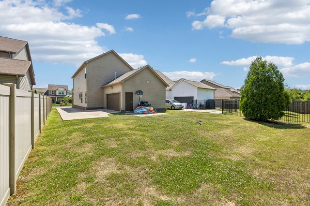 1649 Brockton Ln, Nashville, TN 37221