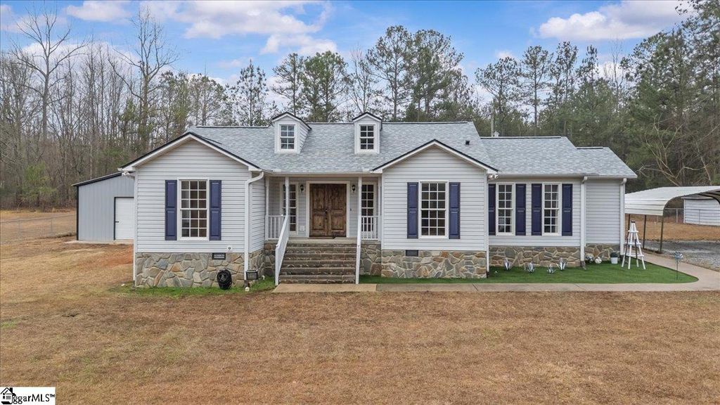 640 Old Rock Quarry Road, Enoree, SC 29335