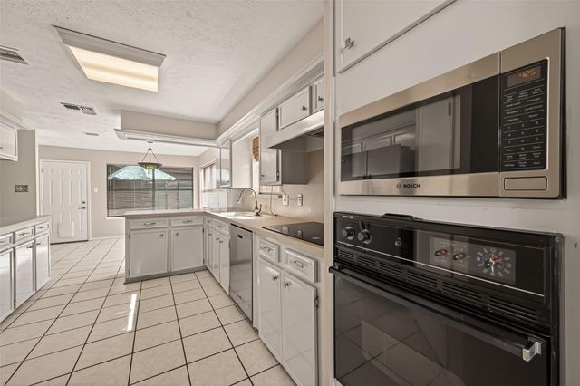 21115 Park Bend Drive, Katy, TX 77450