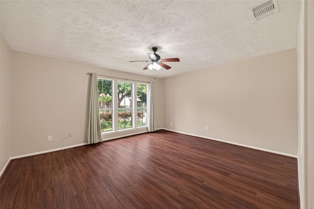 21115 Park Bend Drive, Katy, TX 77450
