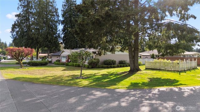 8120 55th Avenue NE, Marysville, WA 98270