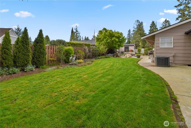 8120 55th Avenue NE, Marysville, WA 98270
