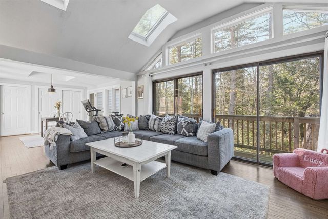 60 Penacook Street, Concord, NH 03303