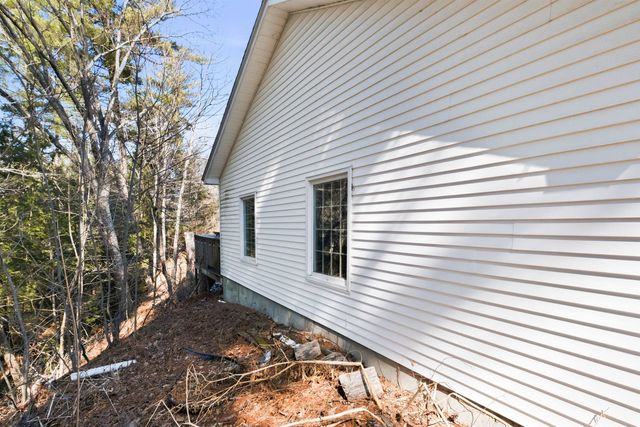 60 Penacook Street, Concord, NH 03303