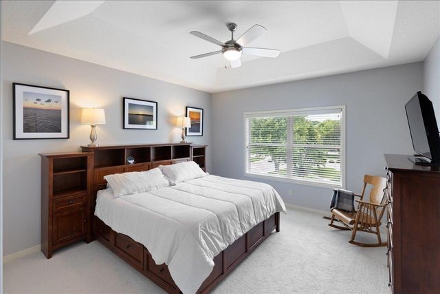 70 Lake Riley Trail, Chanhassen, MN 55317