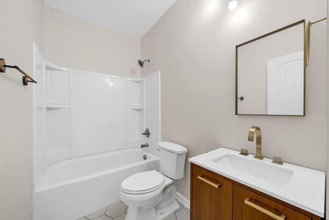 2048 Bandera Dr, Clarksville, TN 37042