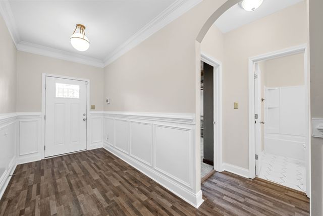 2048 Bandera Dr, Clarksville, TN 37042