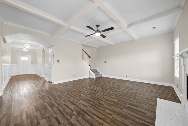 2048 Bandera Dr, Clarksville, TN 37042