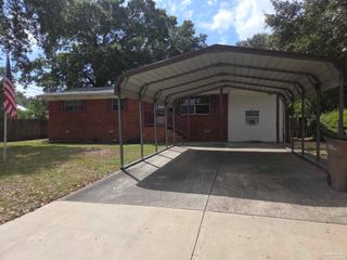 4304 Bishop St, Pensacola, FL 32503