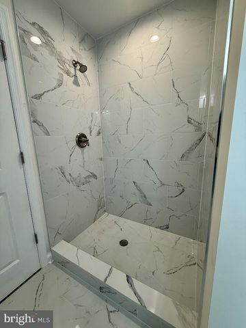 41 ALUNA DR, Front Royal, VA 22630