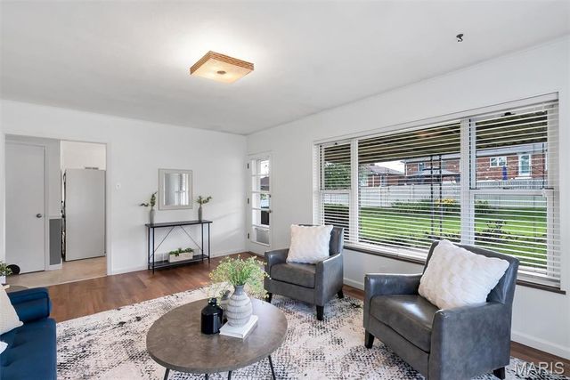 9909 Musick Avenue, St Louis, MO 63123