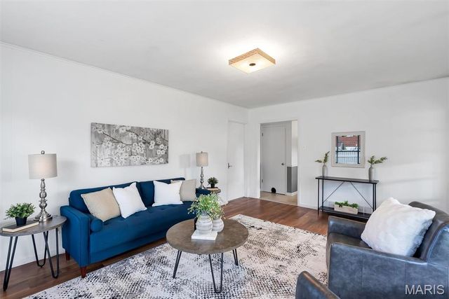 9909 Musick Avenue, St Louis, MO 63123