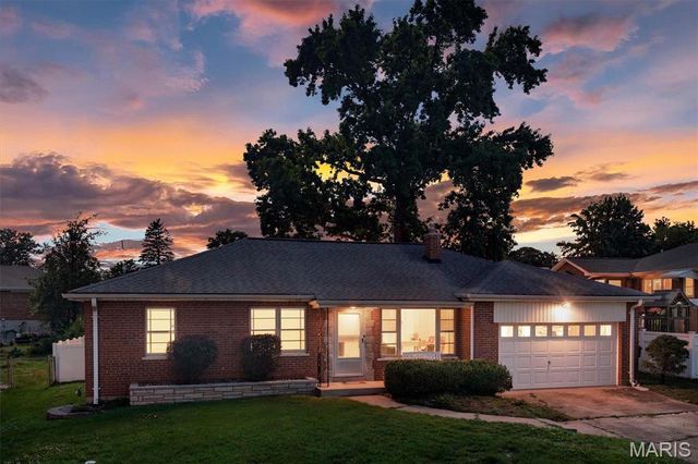9909 Musick Avenue, St Louis, MO 63123