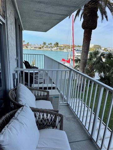 800 BAYWAY BOULEVARD 16, Clearwater Beach, FL 33767