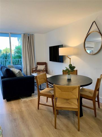 800 BAYWAY BOULEVARD 16, Clearwater Beach, FL 33767