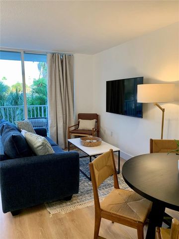 800 BAYWAY BOULEVARD 16, Clearwater Beach, FL 33767