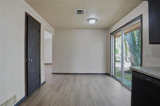 5217 Brookdale Drive, Oklahoma City, OK 73135