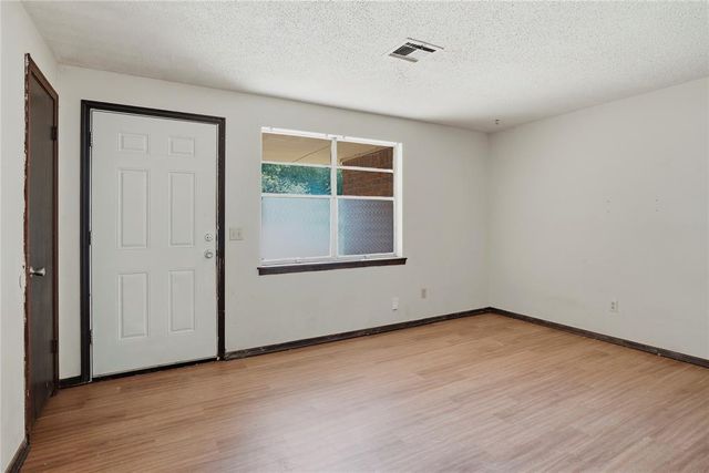 5217 Brookdale Drive, Oklahoma City, OK 73135