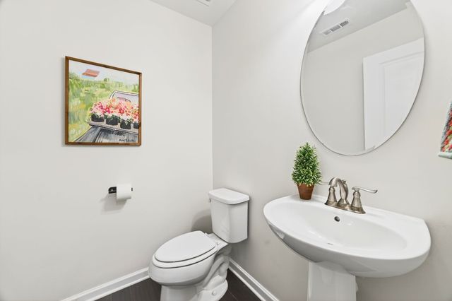 423 Heroit Dr, Spring Hill, TN 37174