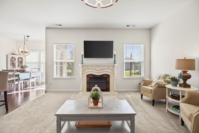 423 Heroit Dr, Spring Hill, TN 37174