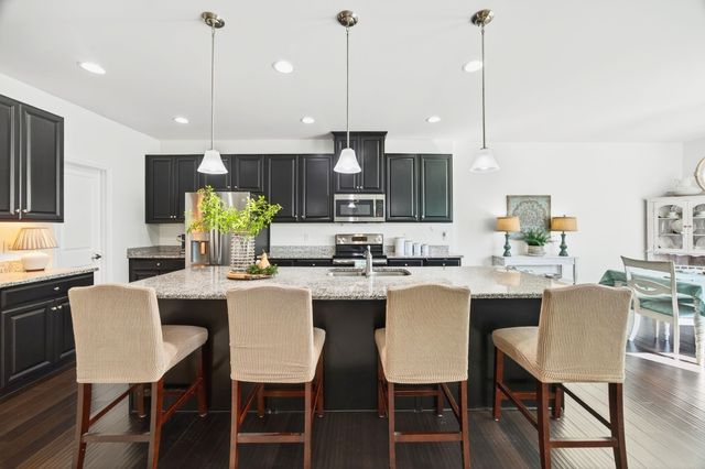 423 Heroit Dr, Spring Hill, TN 37174